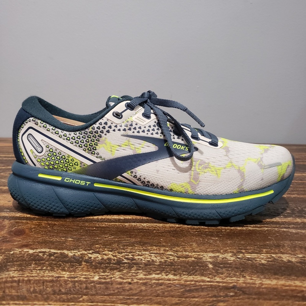 Brooks Ghost 14 Womens Size 7 Running Shoes Limited Camo 1203561B476